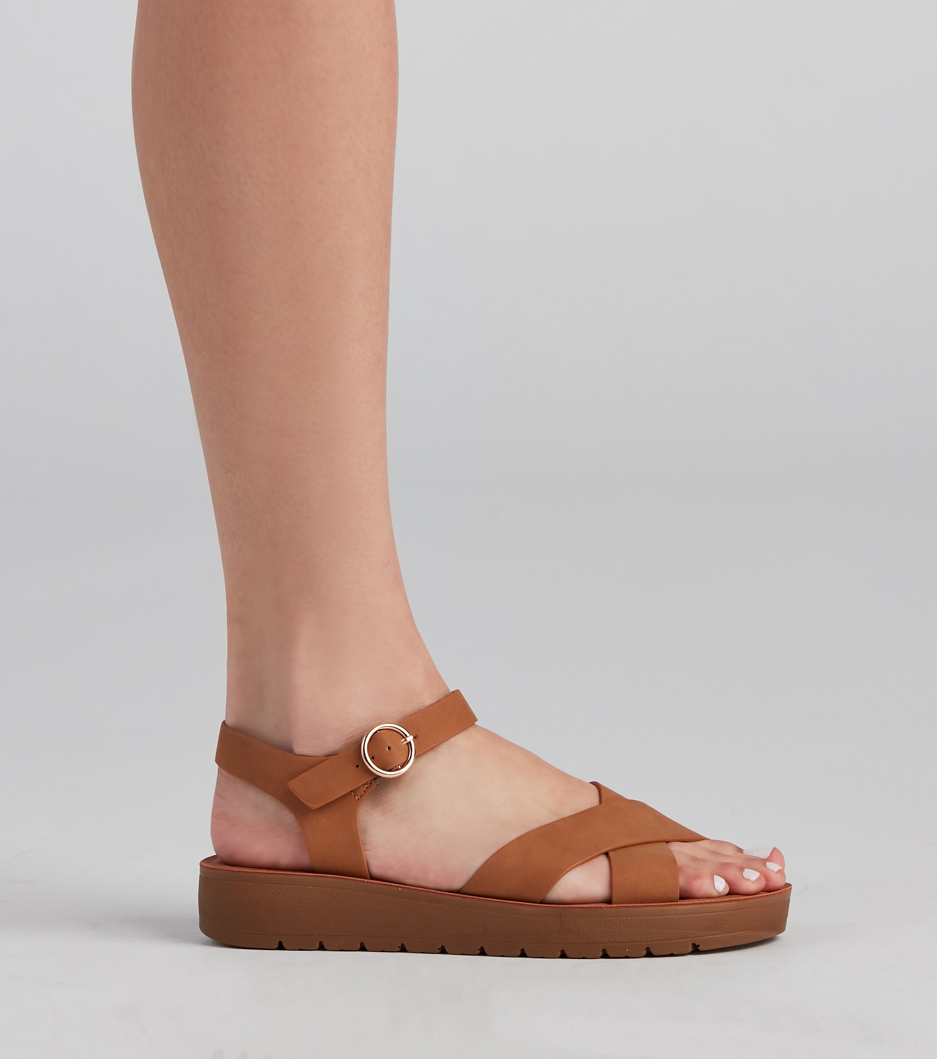 Comfort Level Criss-Cross Sandals Newgew