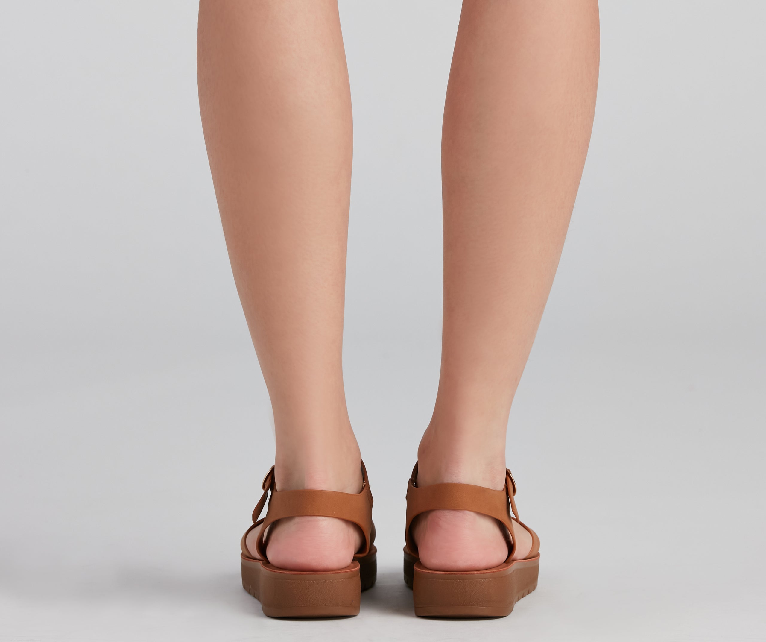 Comfort Level Criss-Cross Sandals Newgew