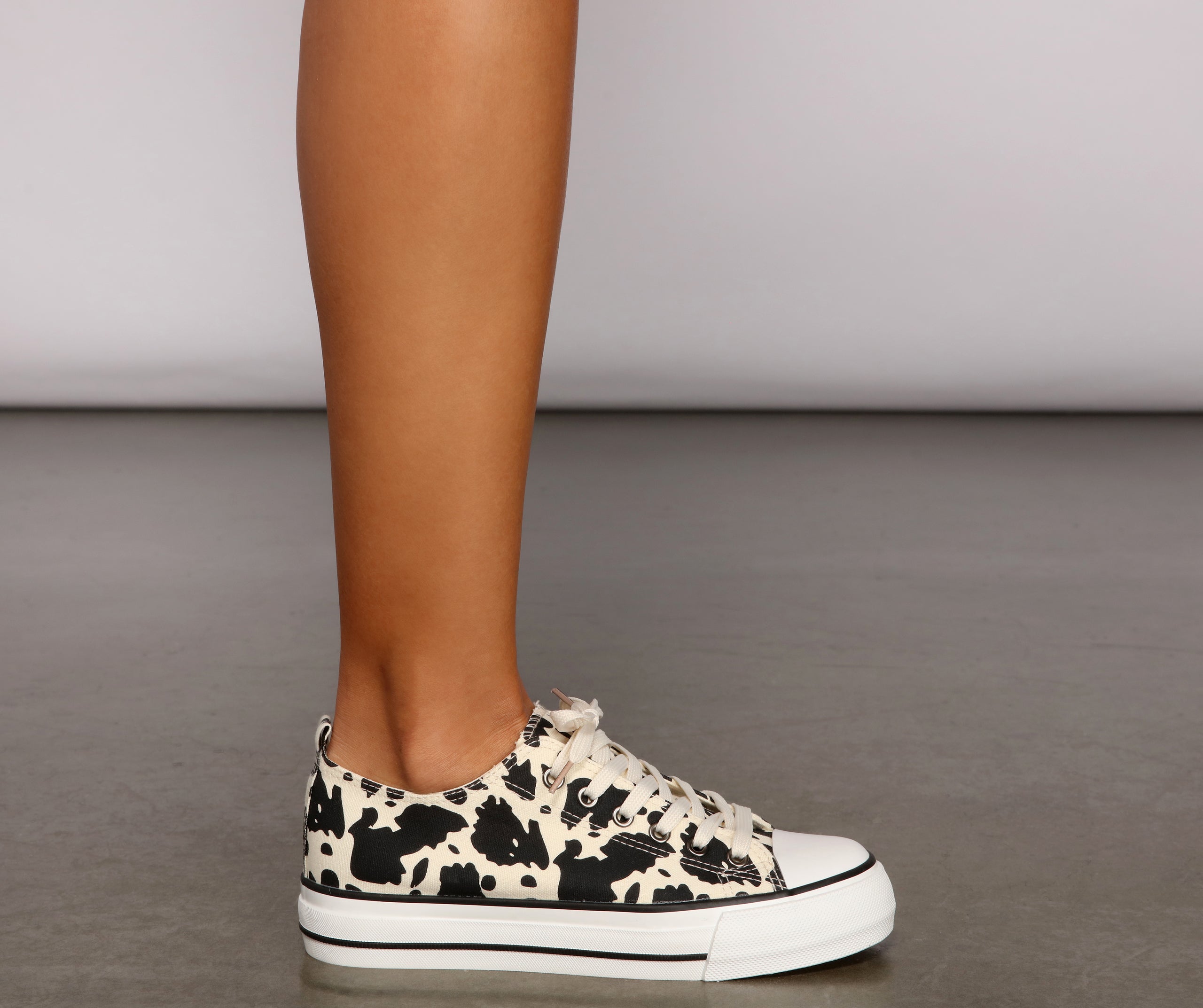 Trendy Cow Print Sneakers Newgew