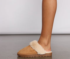 Cozy and Fuzzy Faux Fur Slippers Newgew