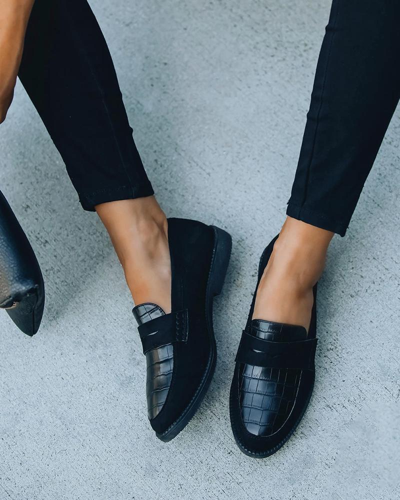 Solid Round Toe Leather Flat Loafer Newgew