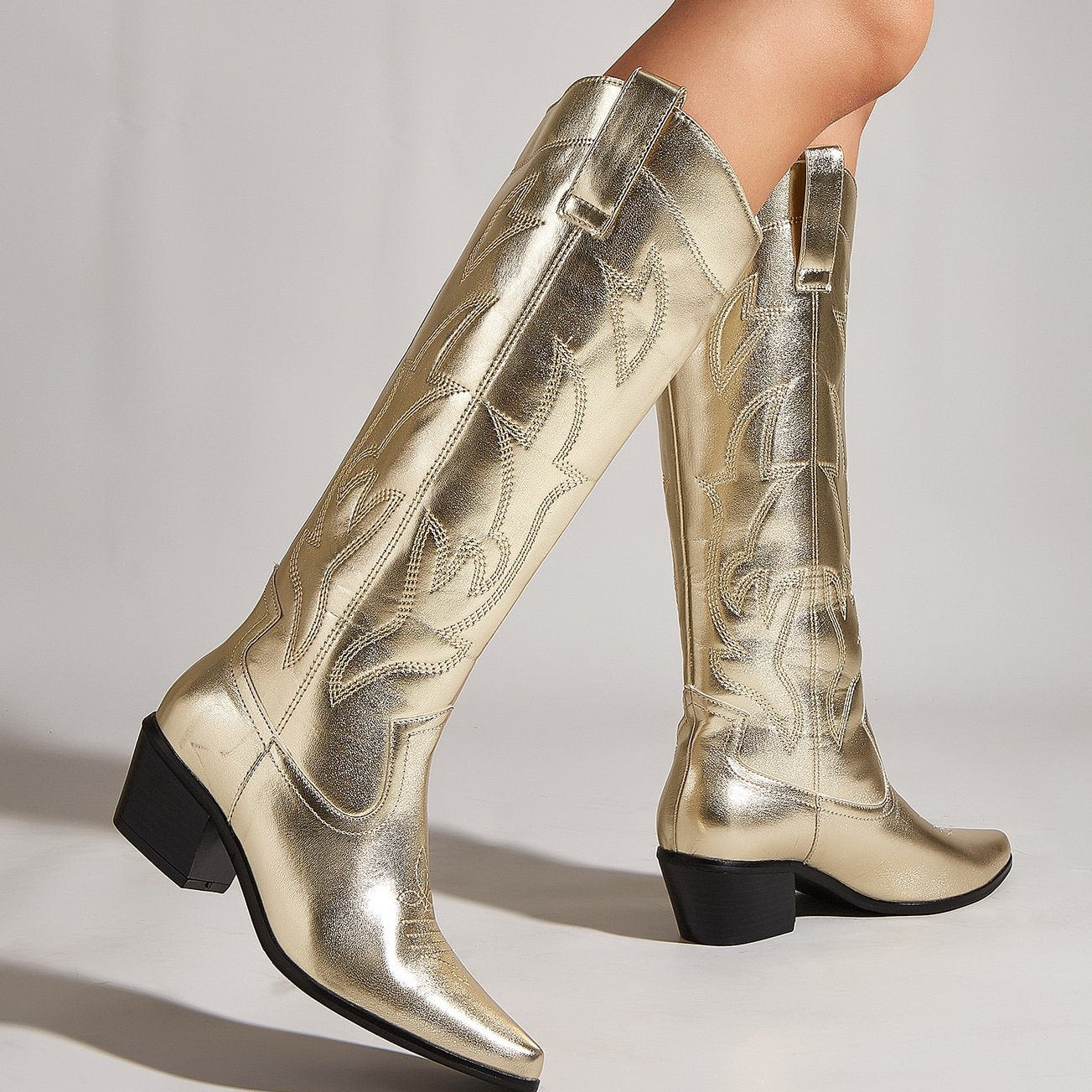 Embroidered Thick Heeled Pointed Toe Boots Newgew