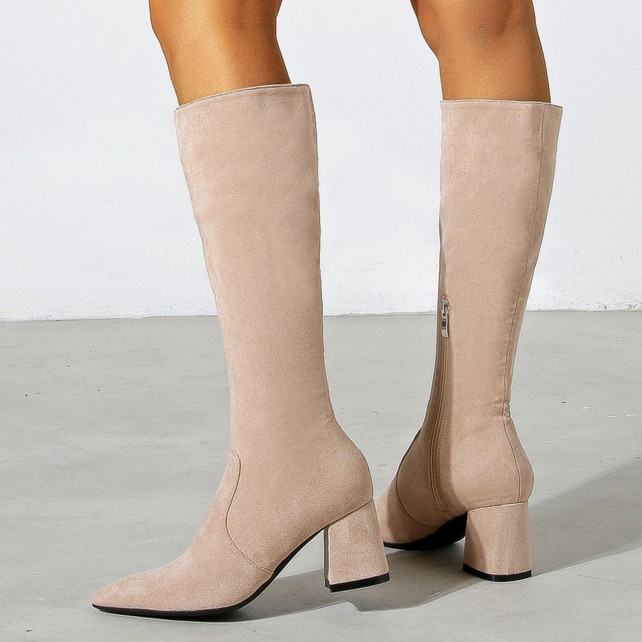 Chunky High Heeled Pointed Toe Short Boots Newgew