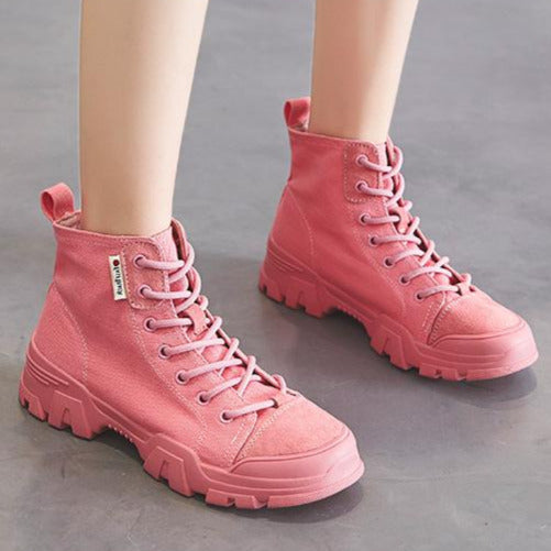 Lace up Sport Boots Newgew