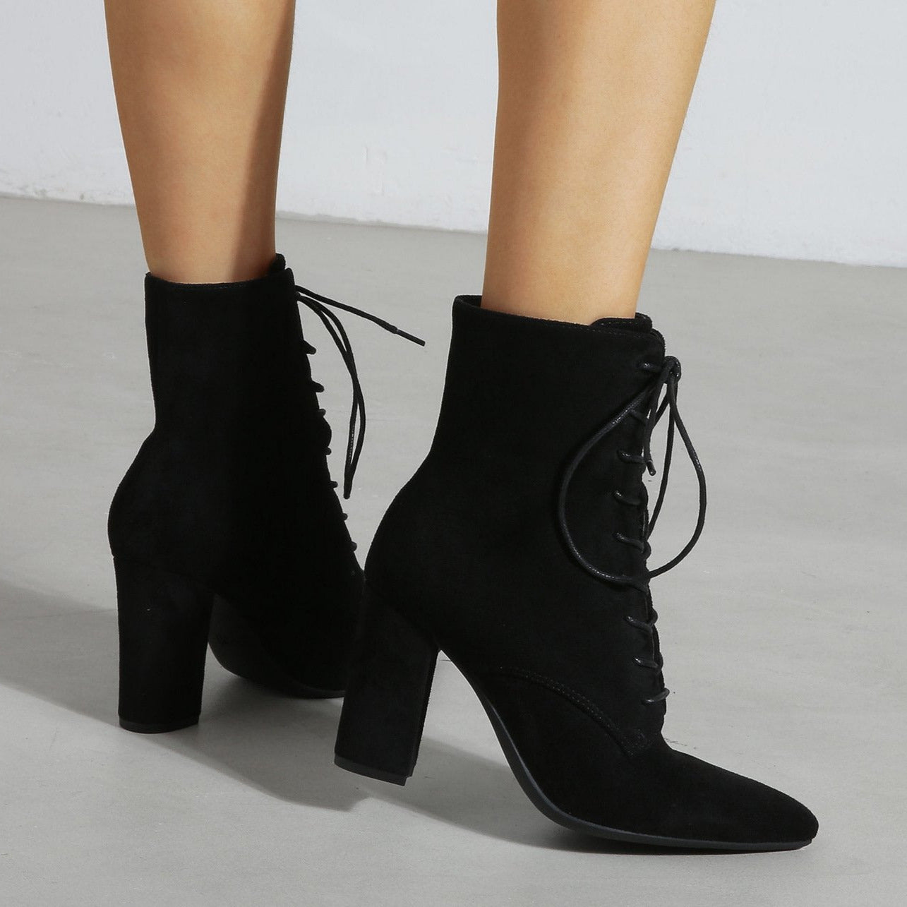 Chunky Heeled Suede Short Tube Boots Newgew