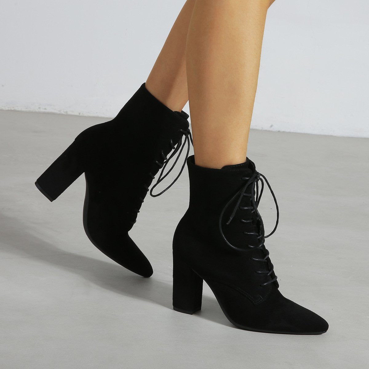 Chunky Heeled Suede Short Tube Boots Newgew