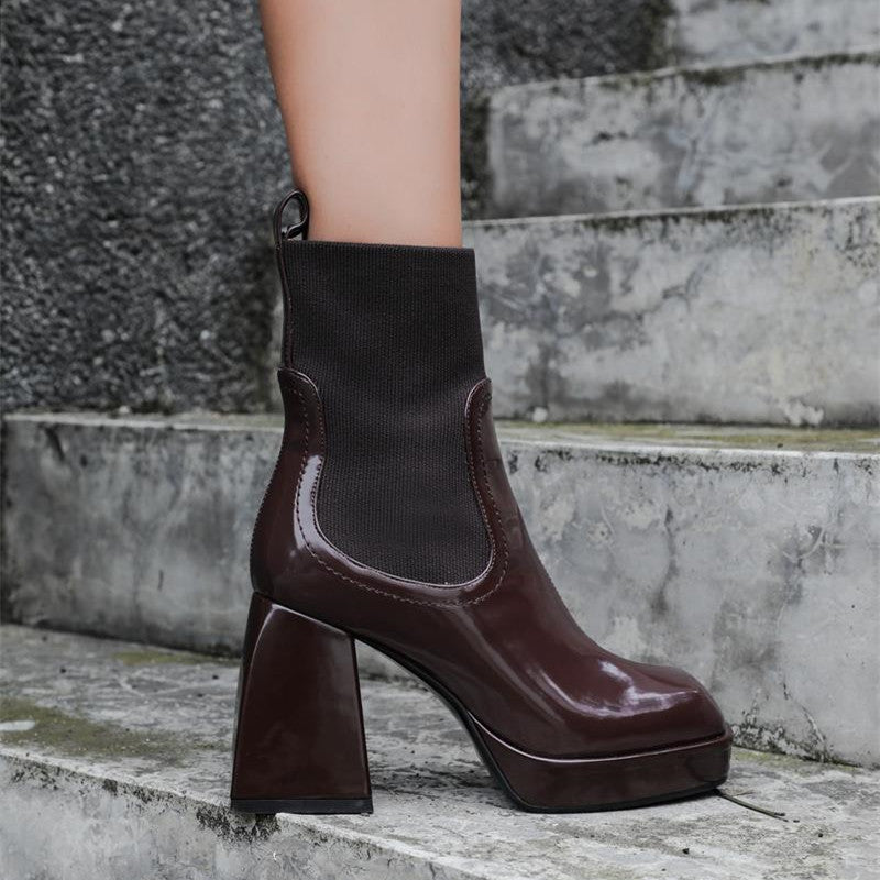 Toby Chunky Heel Chelsea Boots Newgew