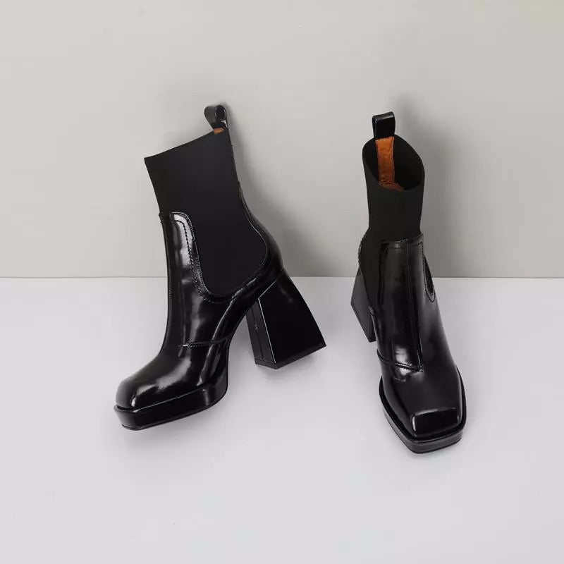 Toby Chunky Heel Chelsea Boots Newgew