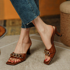 Cattleya Open Toe Mules with Chain Newgew