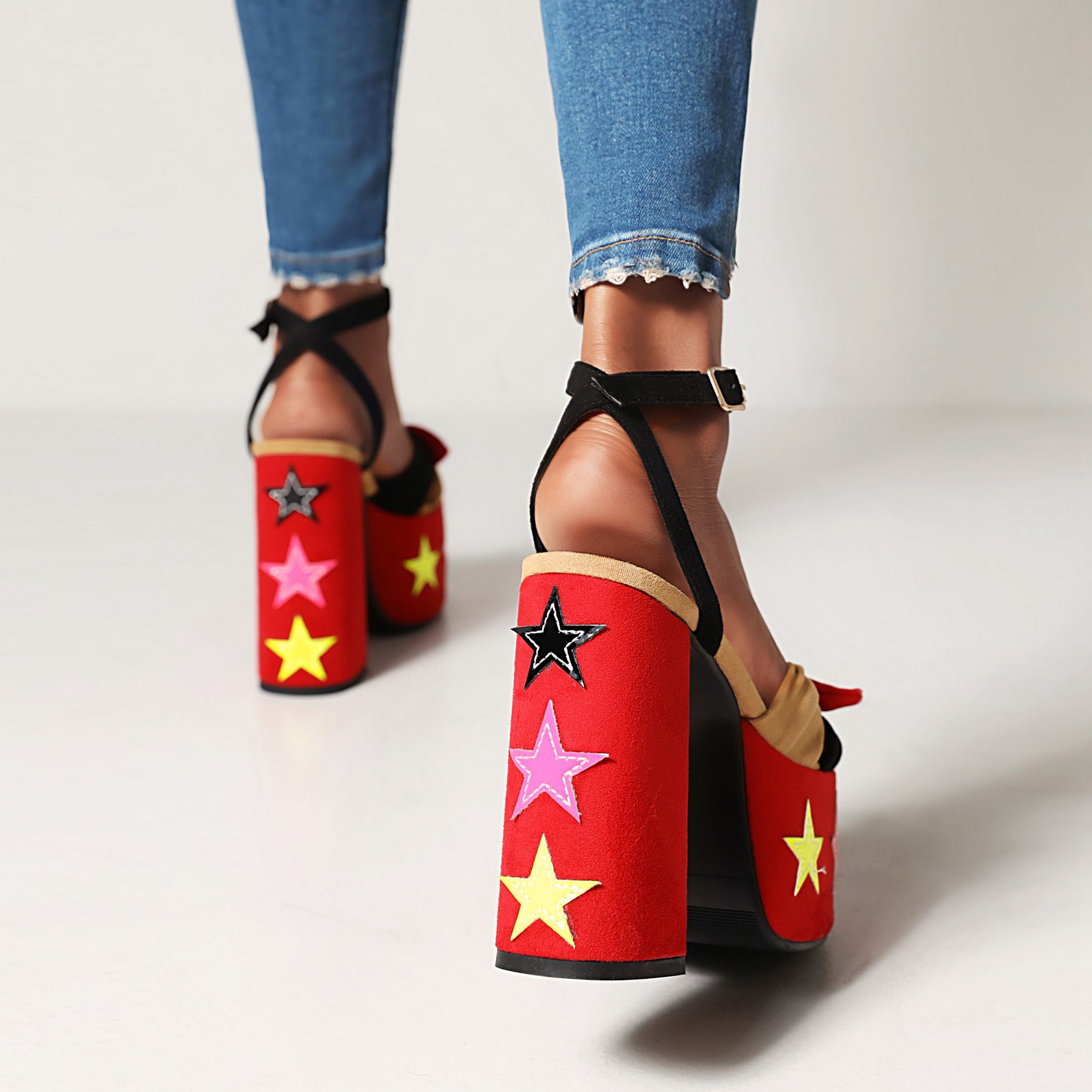Ellie Platform Red Star Chunky Heel Ankle Strap Sandals NEW GEW